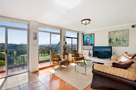 81/355-357 Old South Head Road, North Bondi
