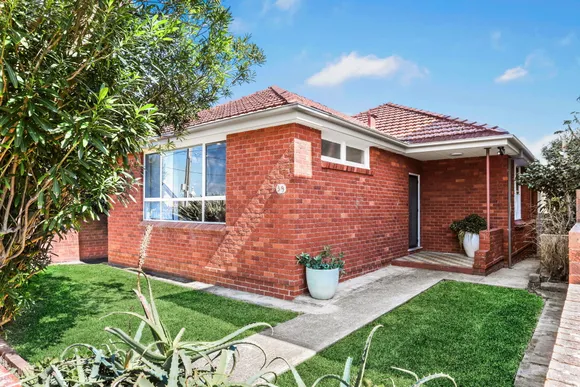 39 St Thomas Street, Bronte
