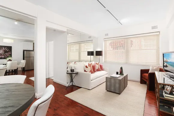4/18 Yarranabbe Road, Darling Point