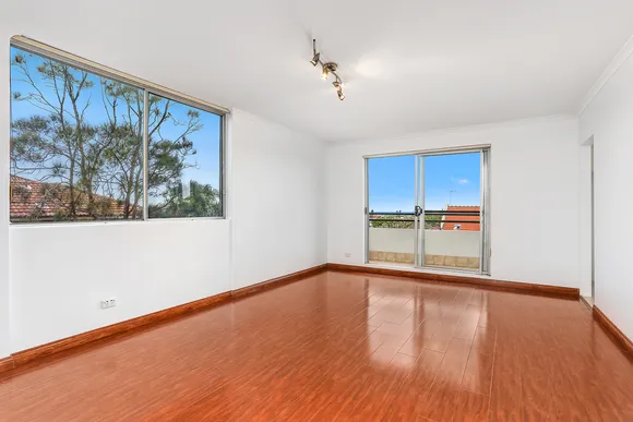 9/240-242 Bondi Road, Bondi
