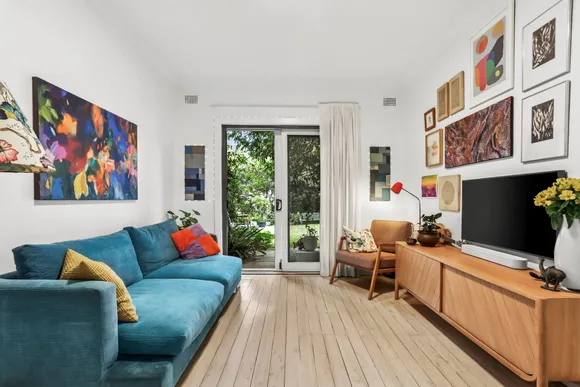2/2 Penkivil Street, Bondi