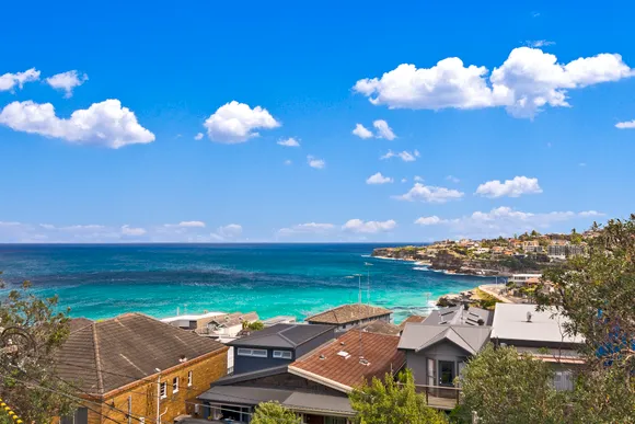 4/7 Carlisle Street, Tamarama