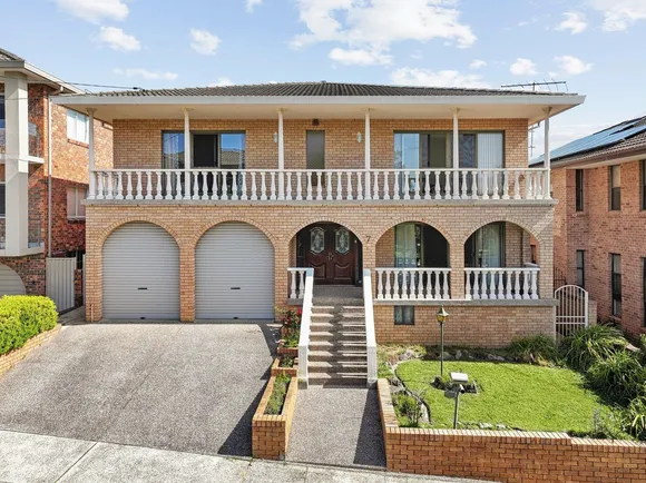 7 Cantrill Avenue, Maroubra