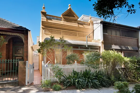 36 Rawson Avenue, Queens Park