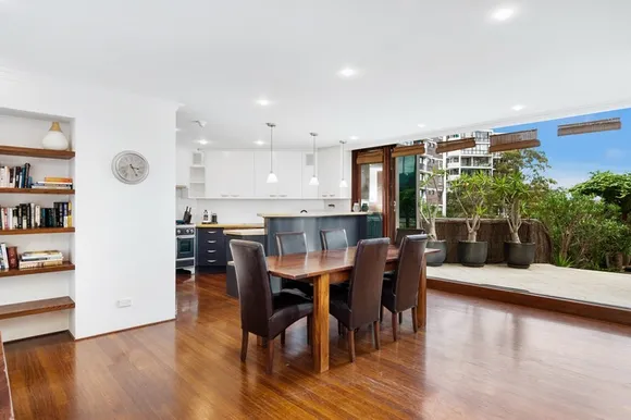 301/1 Hollywood Avenue, Bondi Junction
