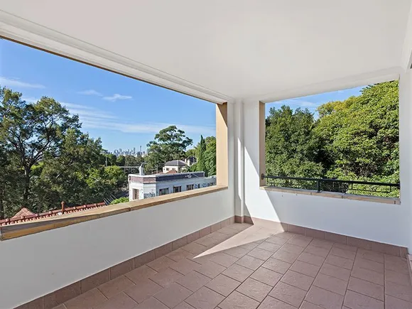 14/2 Holt Street, Stanmore