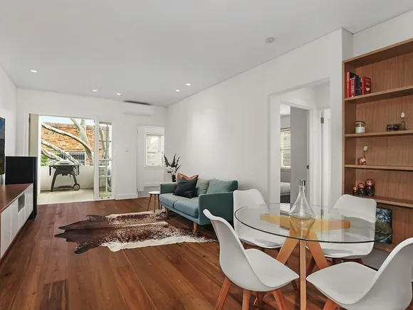 8/19 Poate  Road, Centennial Park
