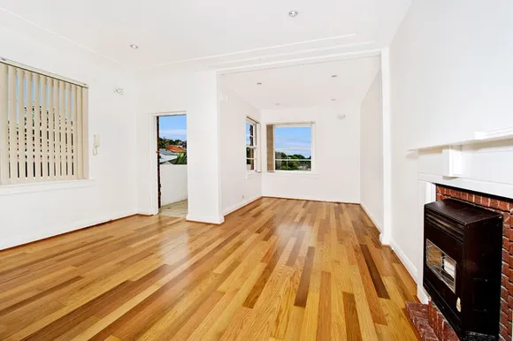 11/120 Francis Street, Bondi Beach