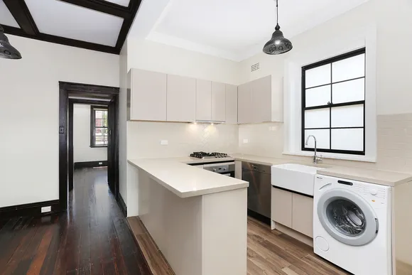 1/14 Osborne Road, Manly