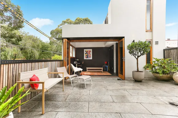 25 John Street, Waterloo