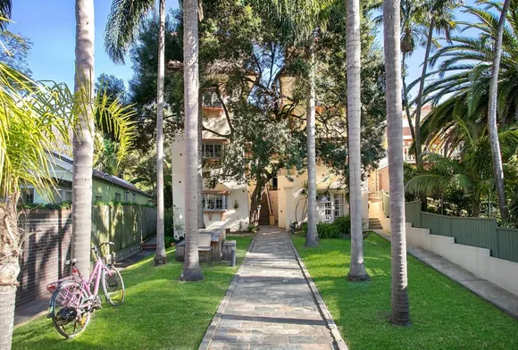 6/64 Sir Thomas Mitchell Road, Bondi Beach