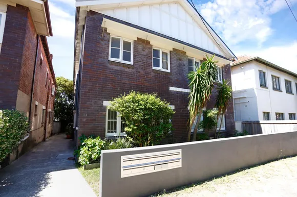 4/43 Glenayr Avenue, North Bondi