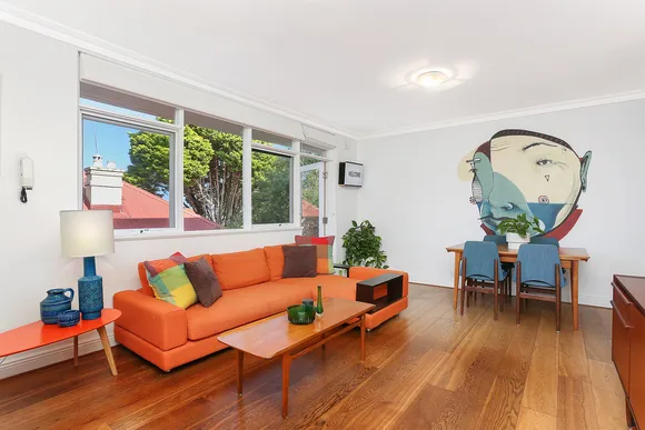 1/54-56 Hewlett Street, Bronte