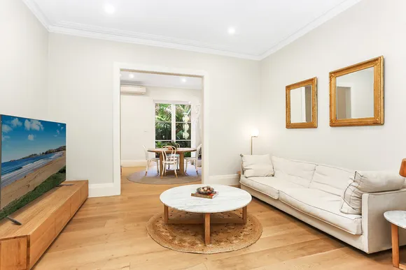 2/62 Cross  Street, Double Bay