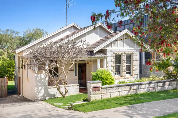 22 Scott Street, Bronte