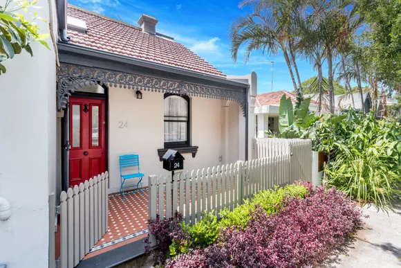 24 Wiley Street, Waverley