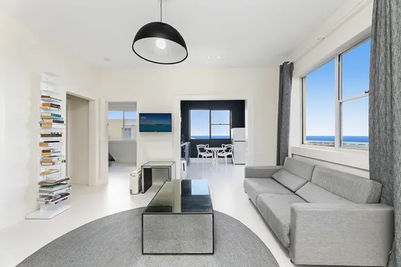 2/158 Brighton Boulevard, North Bondi