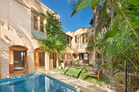 9A Wonderland  Avenue, Tamarama