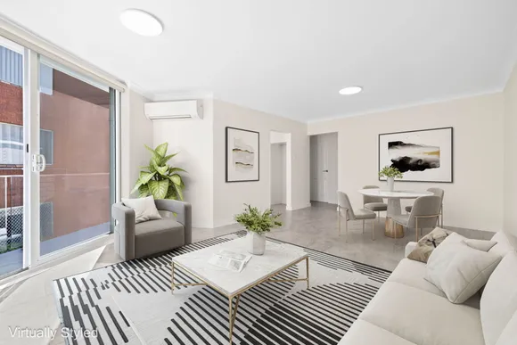 4/10 Brittain Crescent, Hillsdale