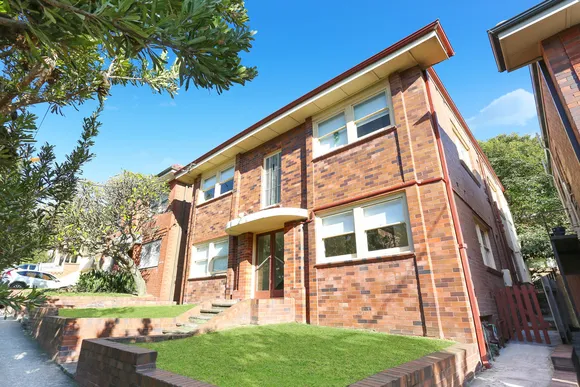 2/2a Alexander Street, Coogee