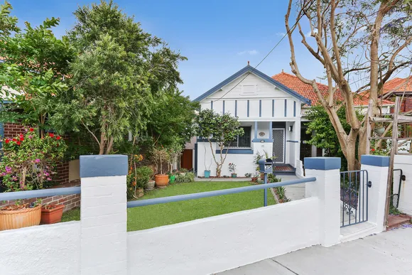 35 Hollywood Avenue, Bondi Junction